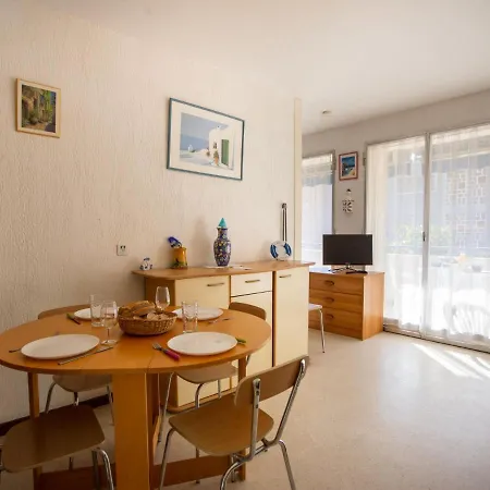 Les Iris By Interhome Apartman *